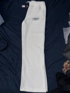 Fashion Nova White 'California' Women's Jogger Pants